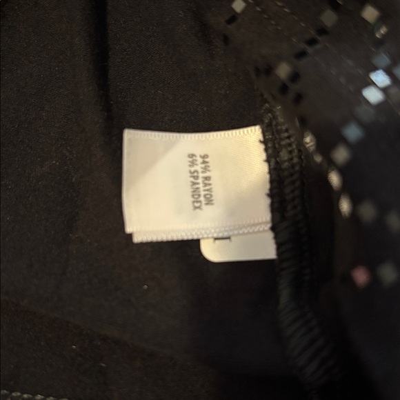 St. John Black Sequin Sweater made in Mexico - Picture 3 of 7